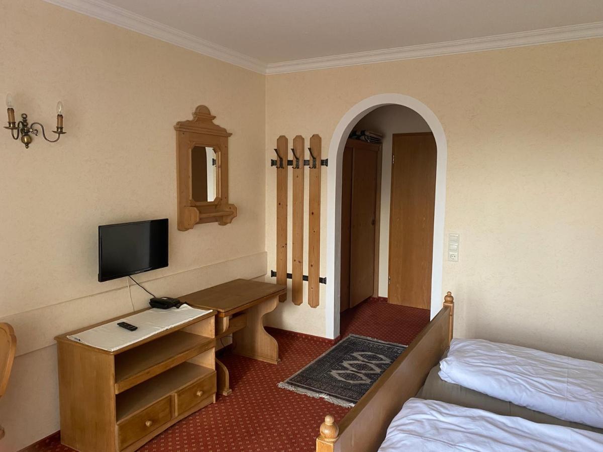 באד בירנבאך Xundheits Hotel Garni Eckershof מראה חיצוני תמונה