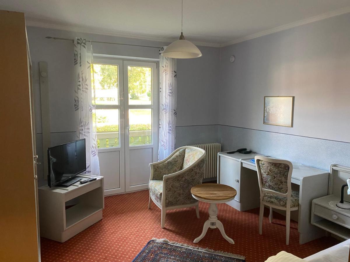 באד בירנבאך Xundheits Hotel Garni Eckershof מראה חיצוני תמונה