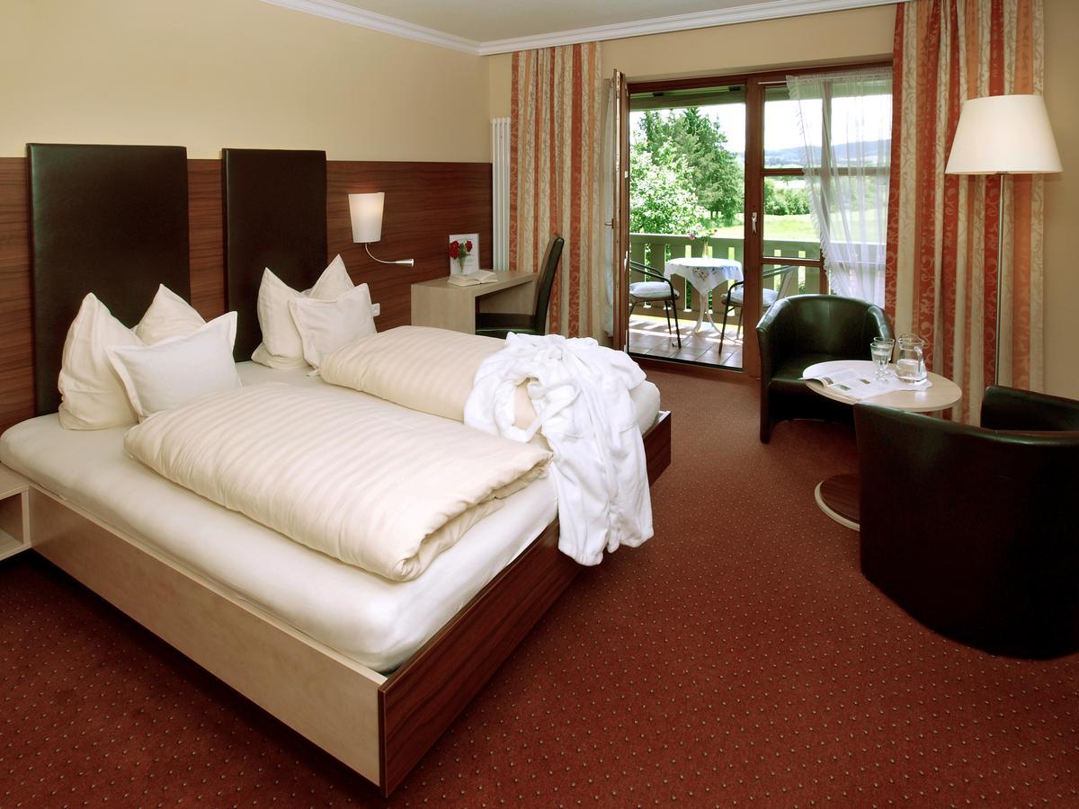 באד בירנבאך Xundheits Hotel Garni Eckershof מראה חיצוני תמונה